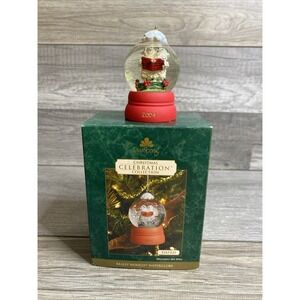 Vintage Dayspring "Christmas Celebration Collection"Really Woolly Waterglobe2004